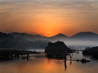 南京建设一个完善的旅游景区标识系统是非常重要的