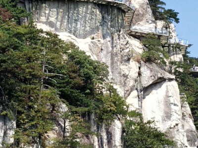 南京六安天堂寨风景区详细导游介绍及旅游专家参观攻略